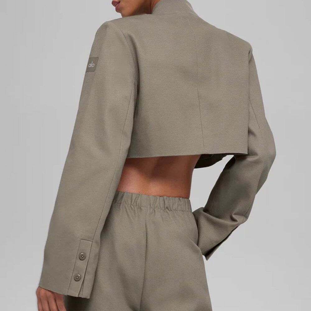 Alo Cropped Main Character Jacket - Picture 5 of 14